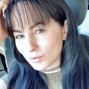 Meet your Posher, Staci